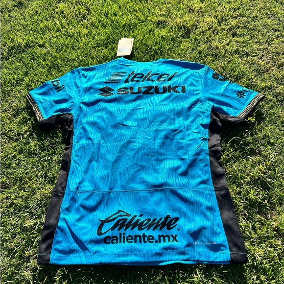 Pumas Unam third kit Alberca player version /version jugador size XL L M - Picture 4 of 4